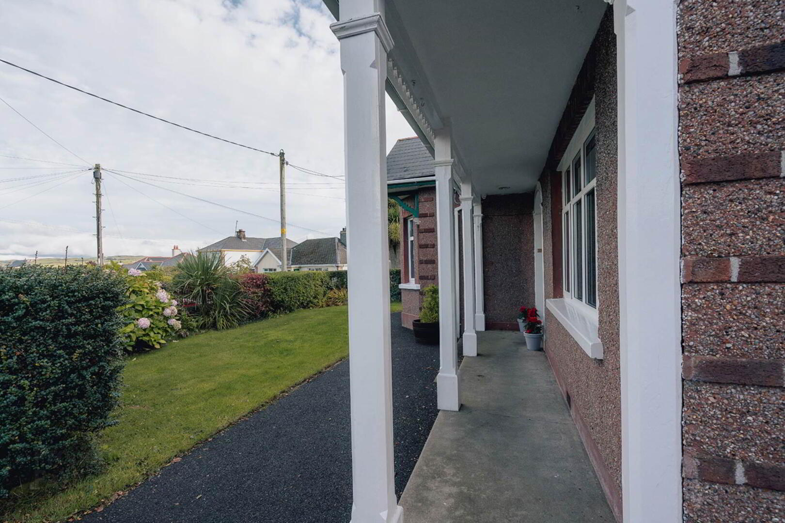 Bowlane, 29 Strandview Road 6 of 49