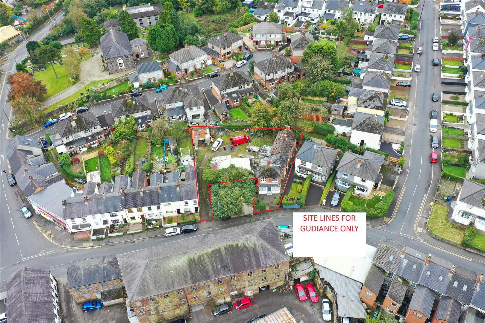 House And Apartment With Yard & Outbuildings, 78 Upper Dunmurry Lane