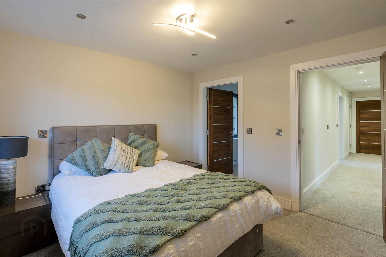 1 Culloden Wood, 170 Bangor Road 23 of 33