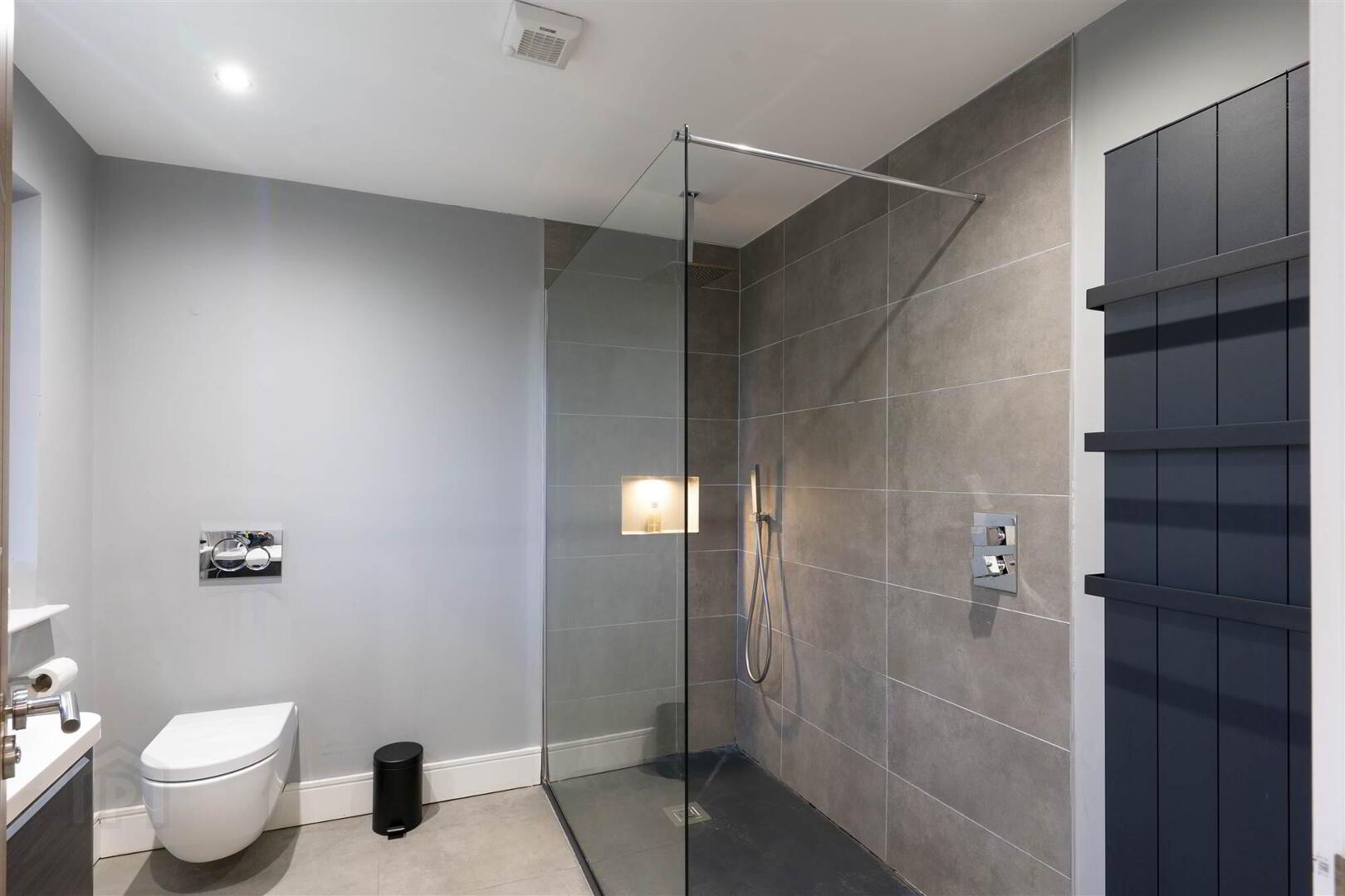 1 Culloden Wood, 170 Bangor Road 21 of 33