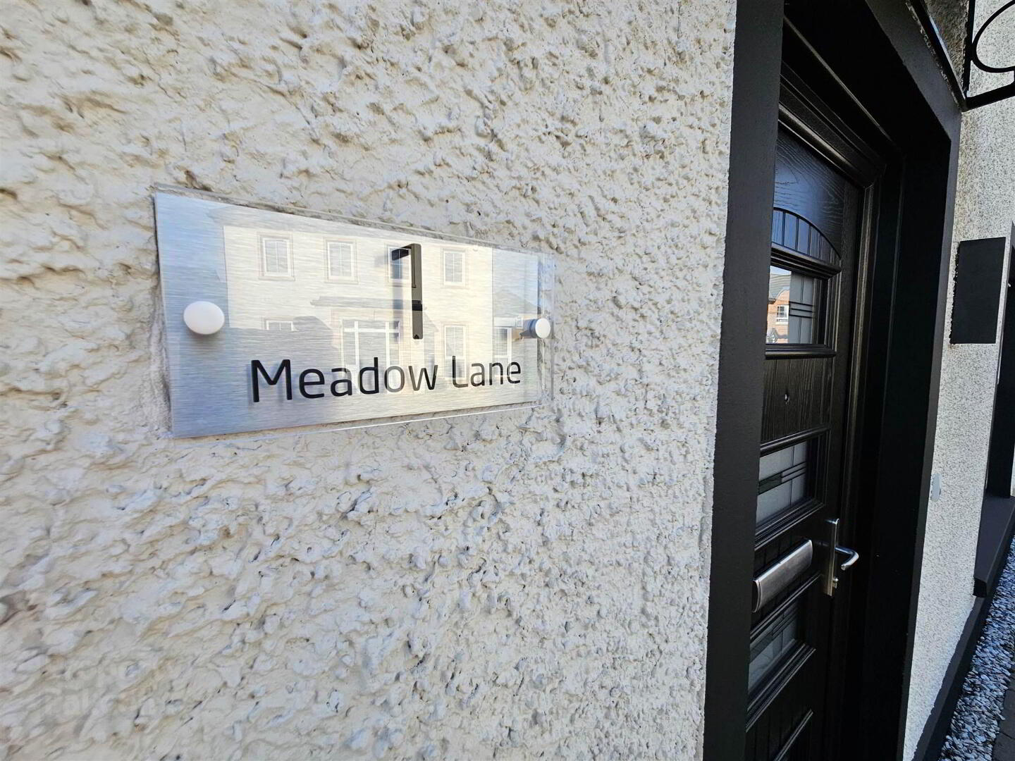 1 Meadow Lane