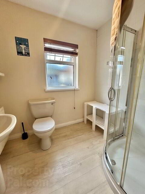 Amore B & B, 13 Columbcille Court 8 of 10