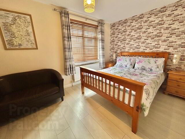 Amore B & B, 13 Columbcille Court 7 of 10