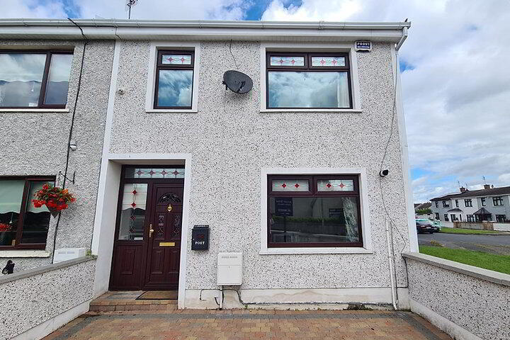280 Rathmullan Park 2 of 14