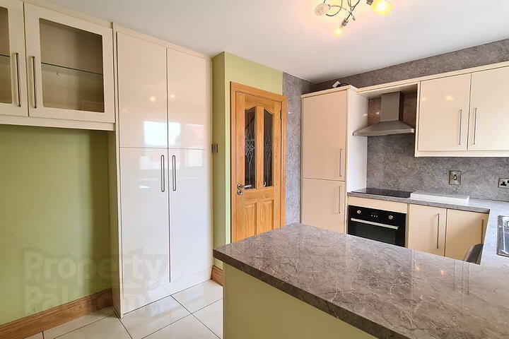 280 Rathmullan Park 4 of 14