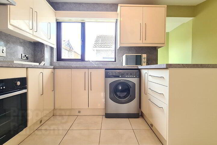280 Rathmullan Park 6 of 14