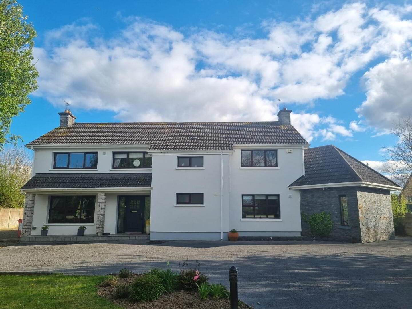 property description image