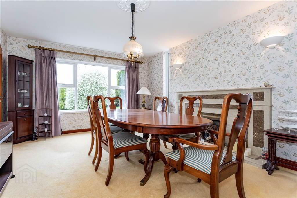 8 Cranfield Road 33 of 60