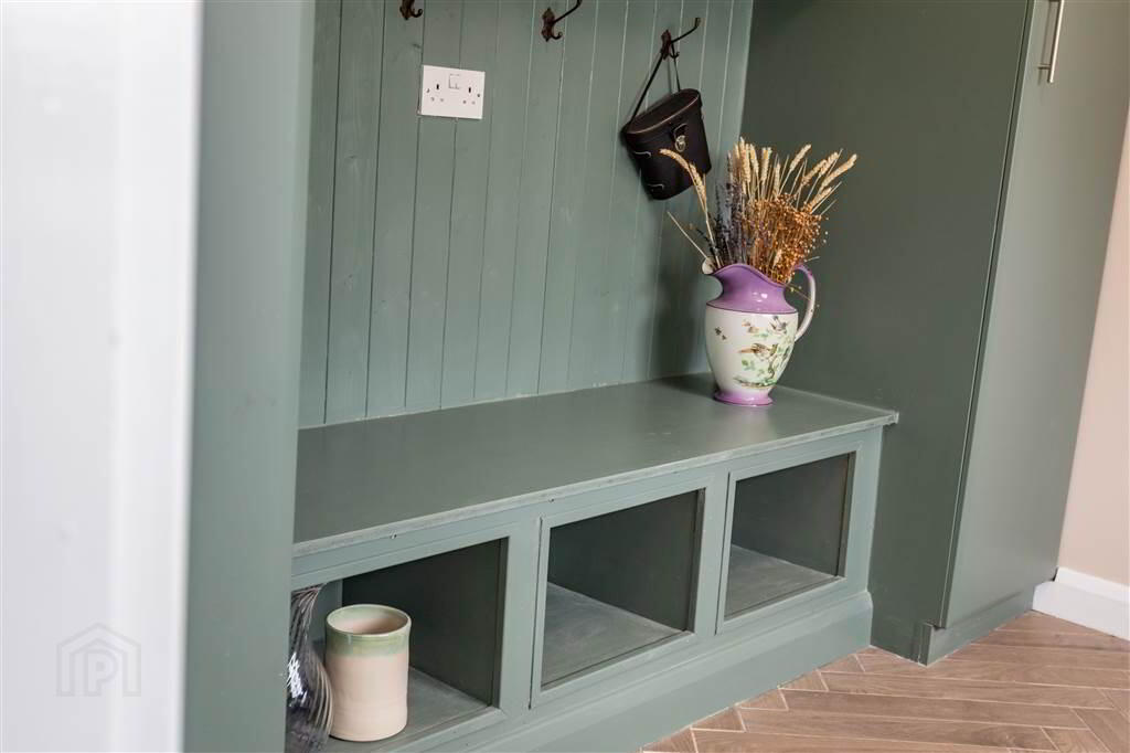 8 Cranfield Road 29 of 60