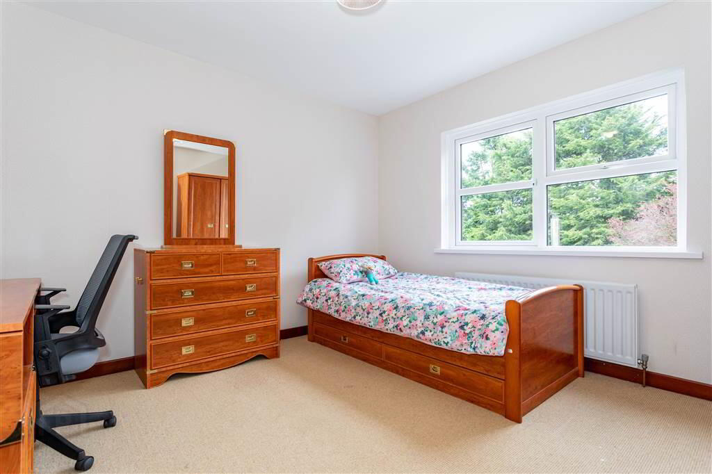 8 Cranfield Road 47 of 60