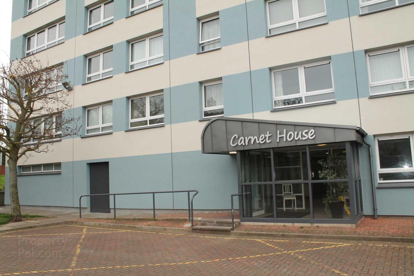9a Carnet House