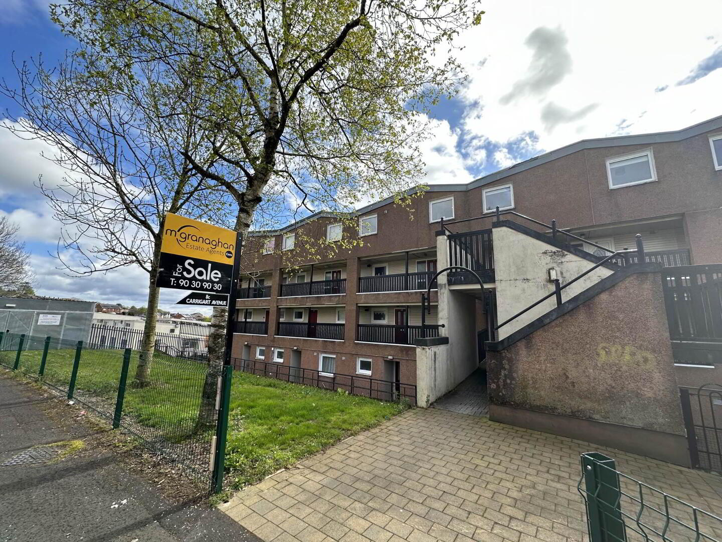 8c Carrigart Avenue 2 of 17