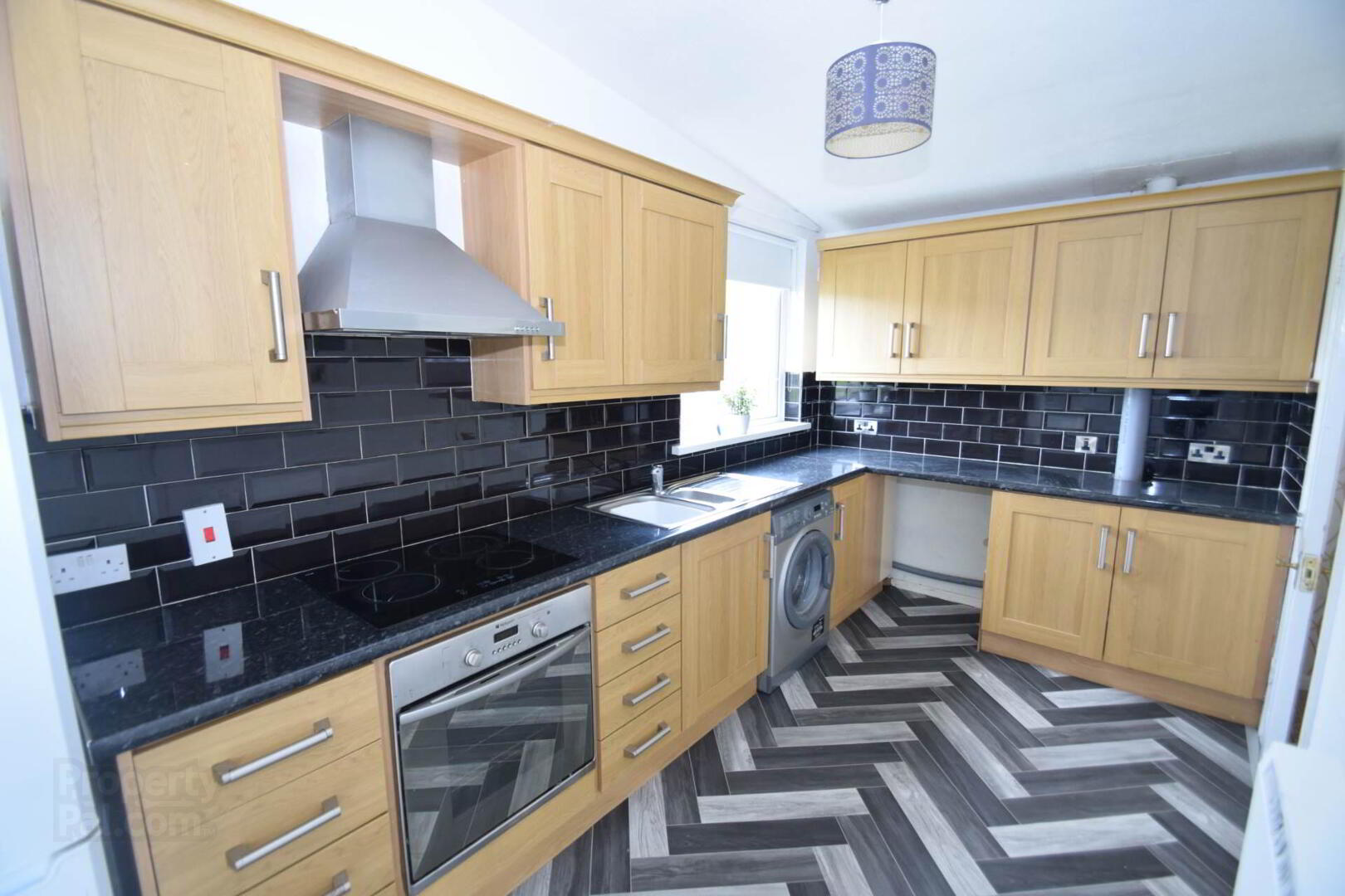 8c Carrigart Avenue 8 of 17