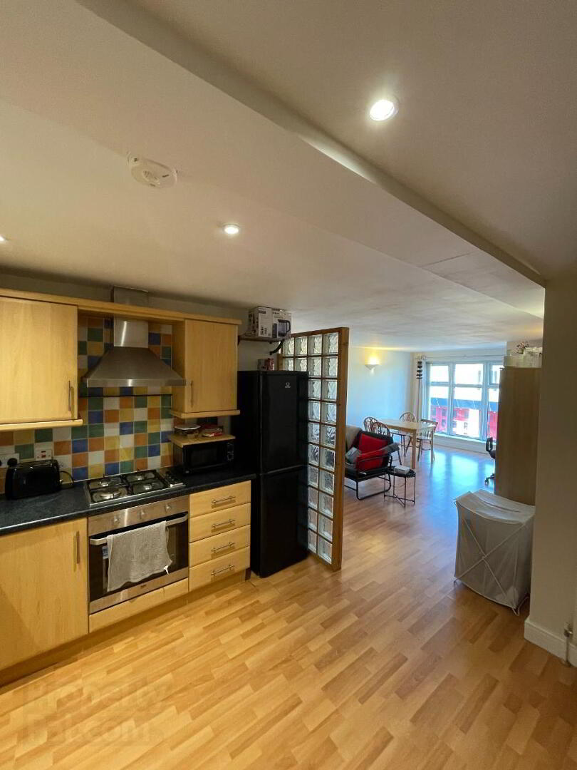 6 Sullivan Court, 6 Sullivan Place 4 of 16