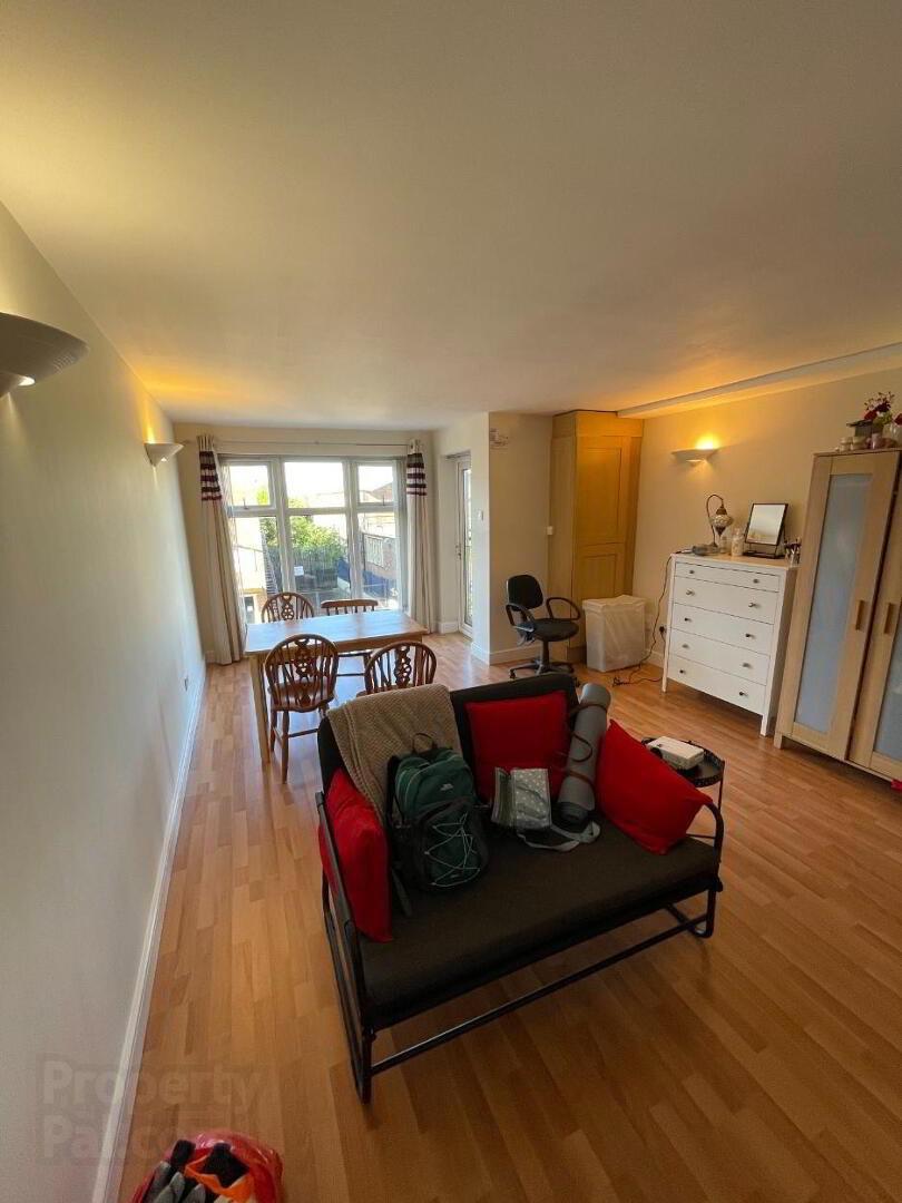 property description image