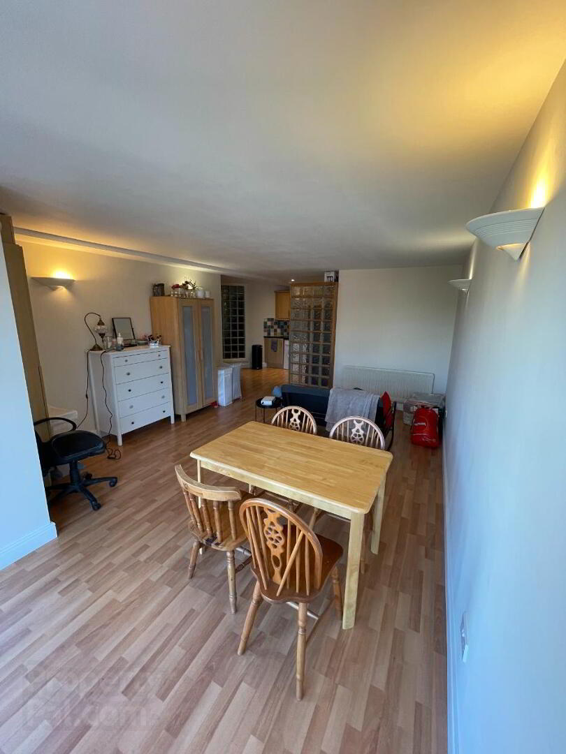 6 Sullivan Court, 6 Sullivan Place 7 of 16