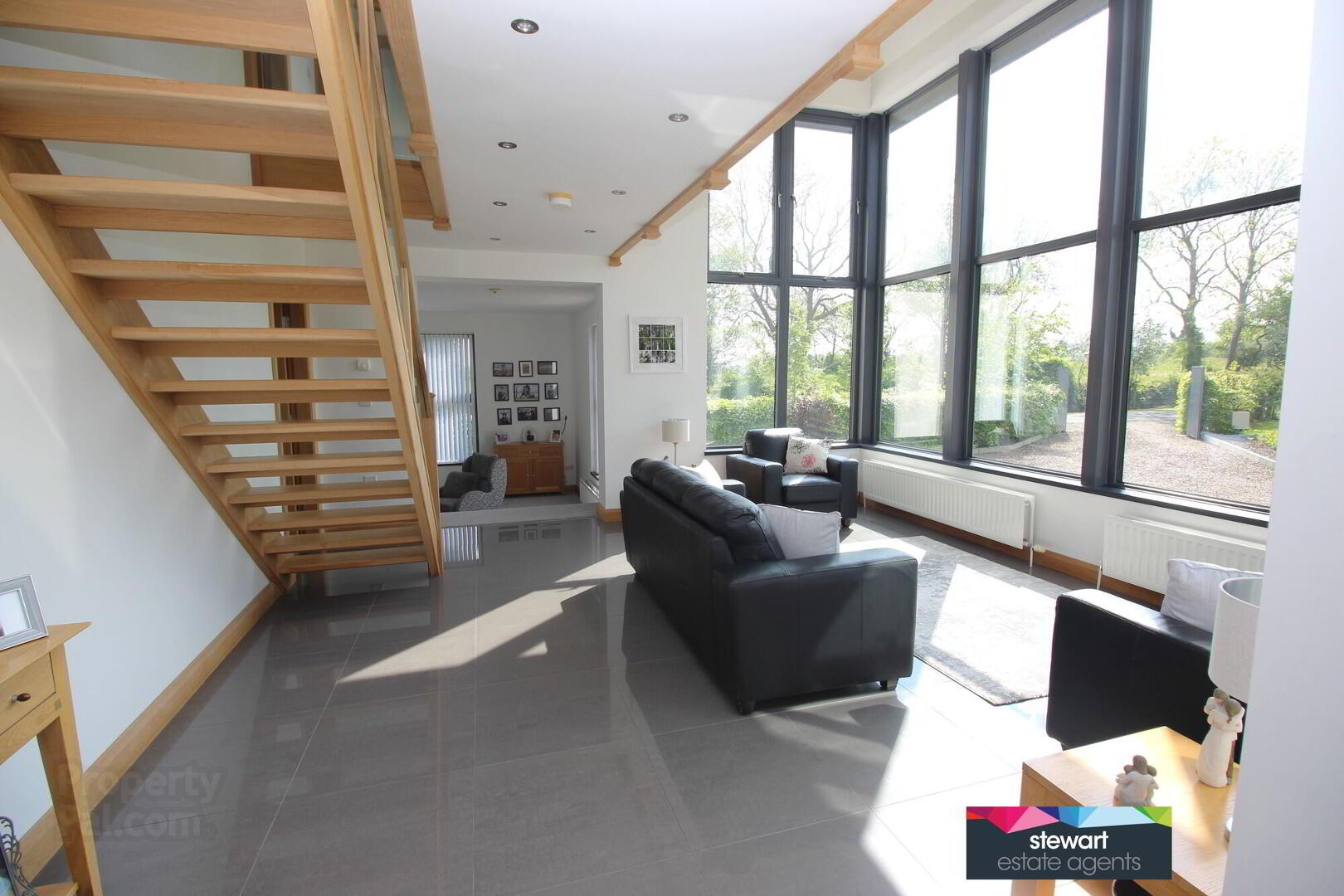 8b Station Road 4 of 46
