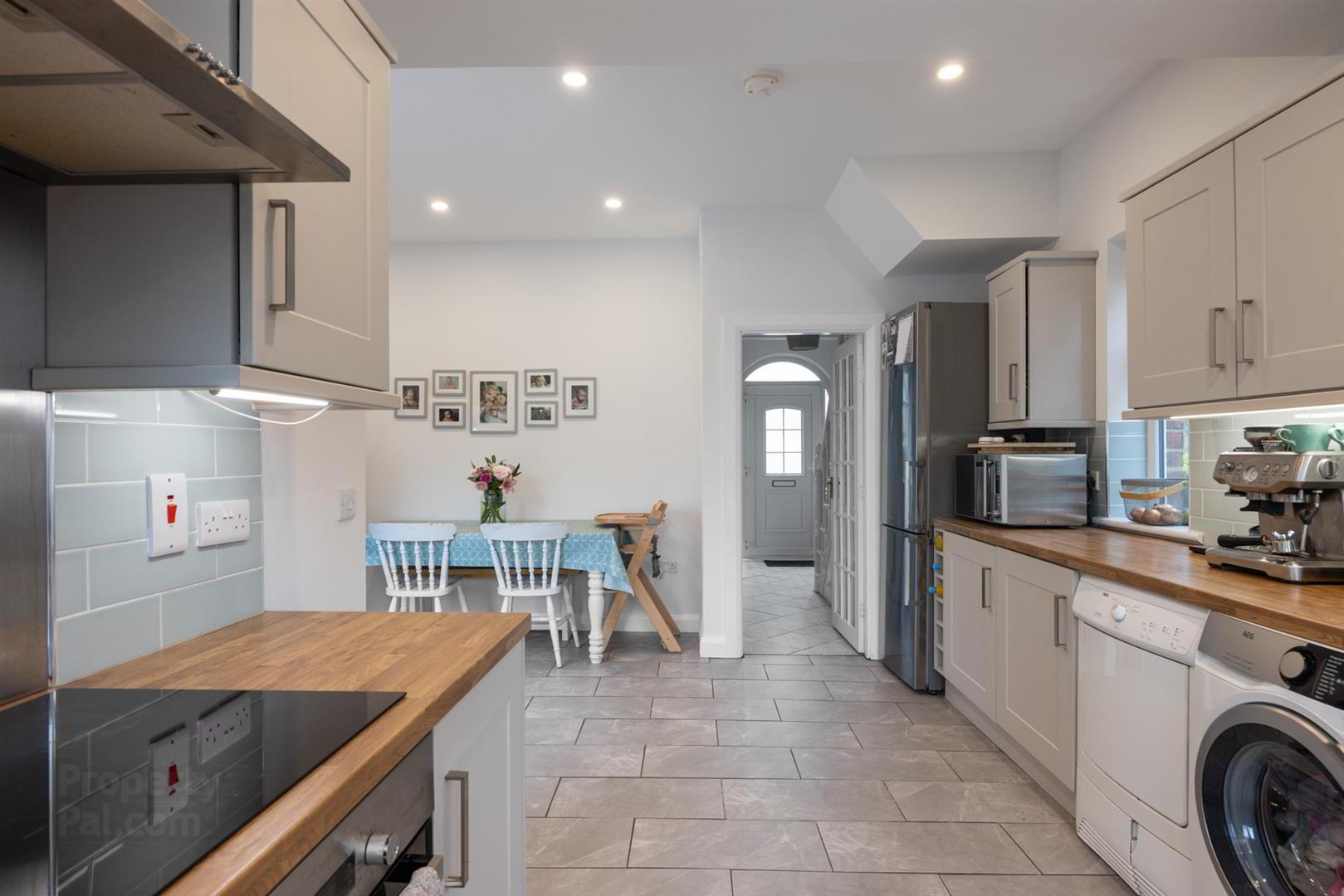 368 Castlereagh Road 11 of 27