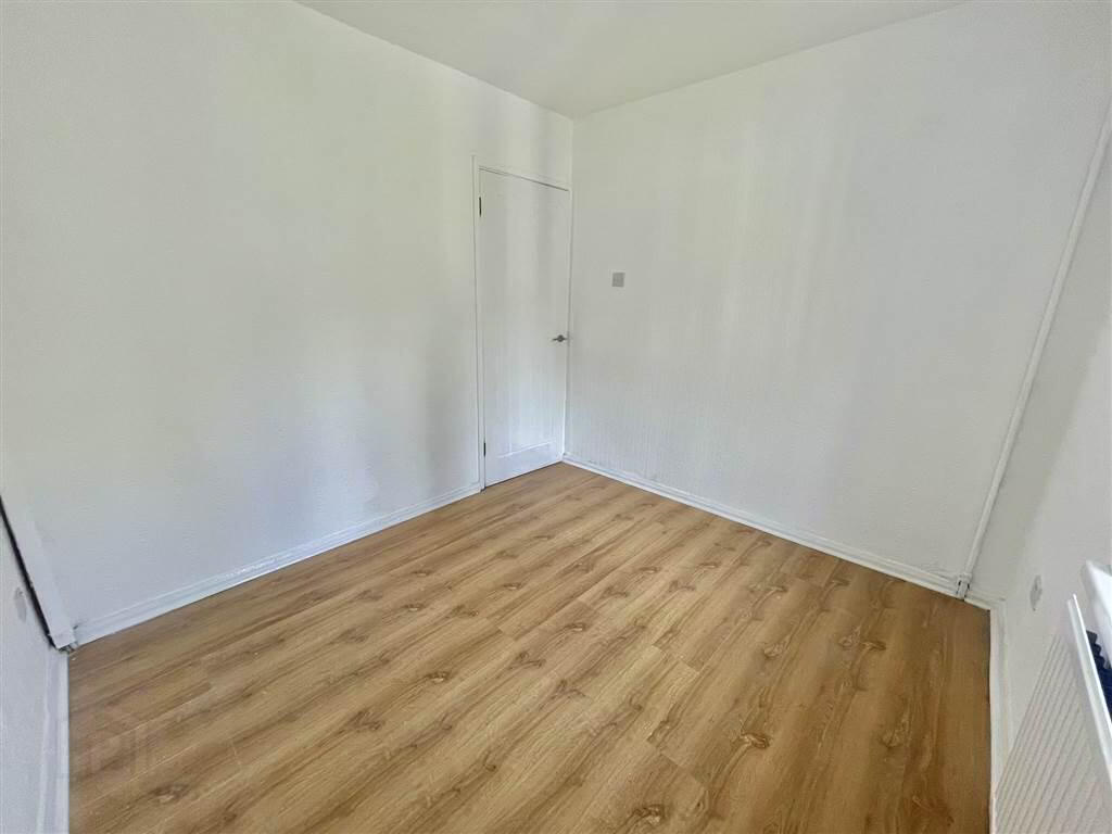 39 Monagh Road 14 of 17