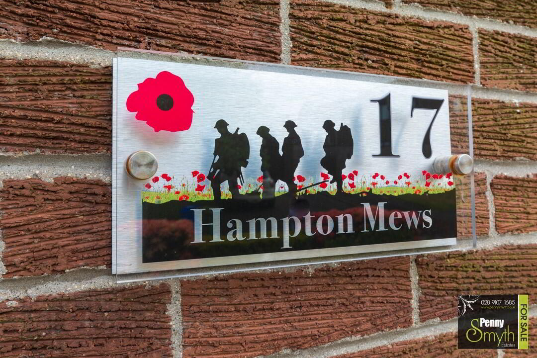 17 Hampton Mews