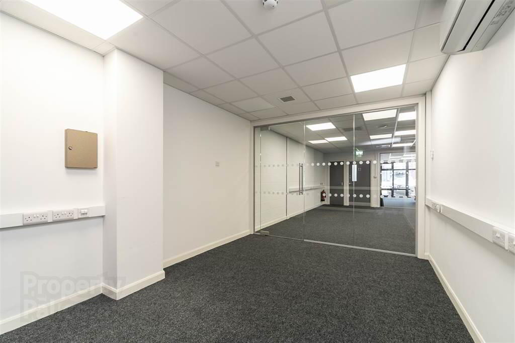 Unit 6 & 6a Ravenhill Business Park 4 of 27