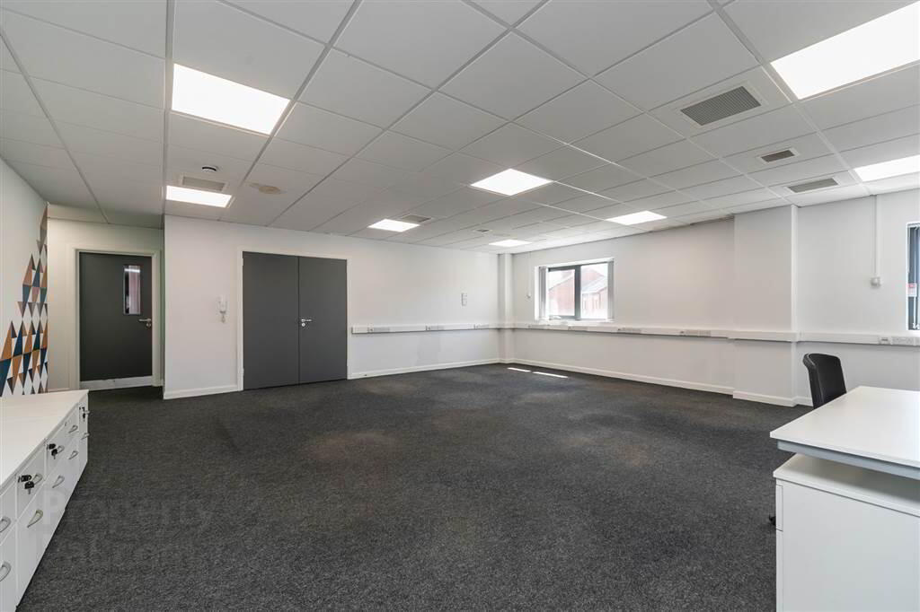 Unit 6 & 6a Ravenhill Business Park 17 of 27