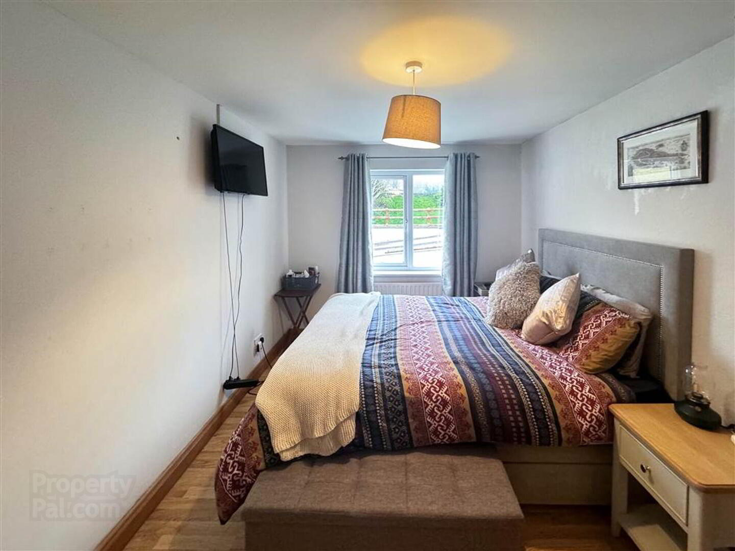 21 Lawford Street 13 of 27