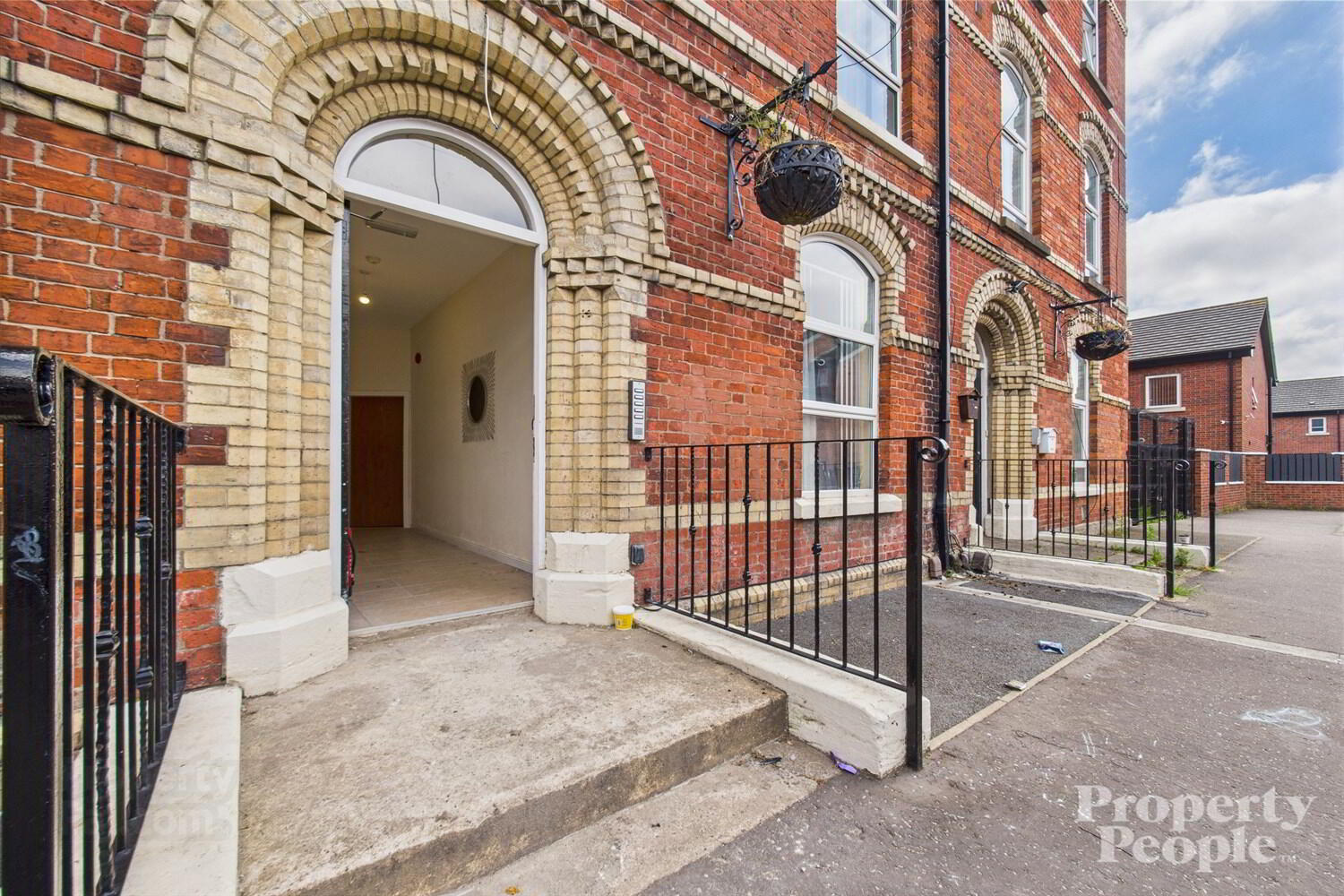 3, 3, Kinnaird Terrace 2 of 17