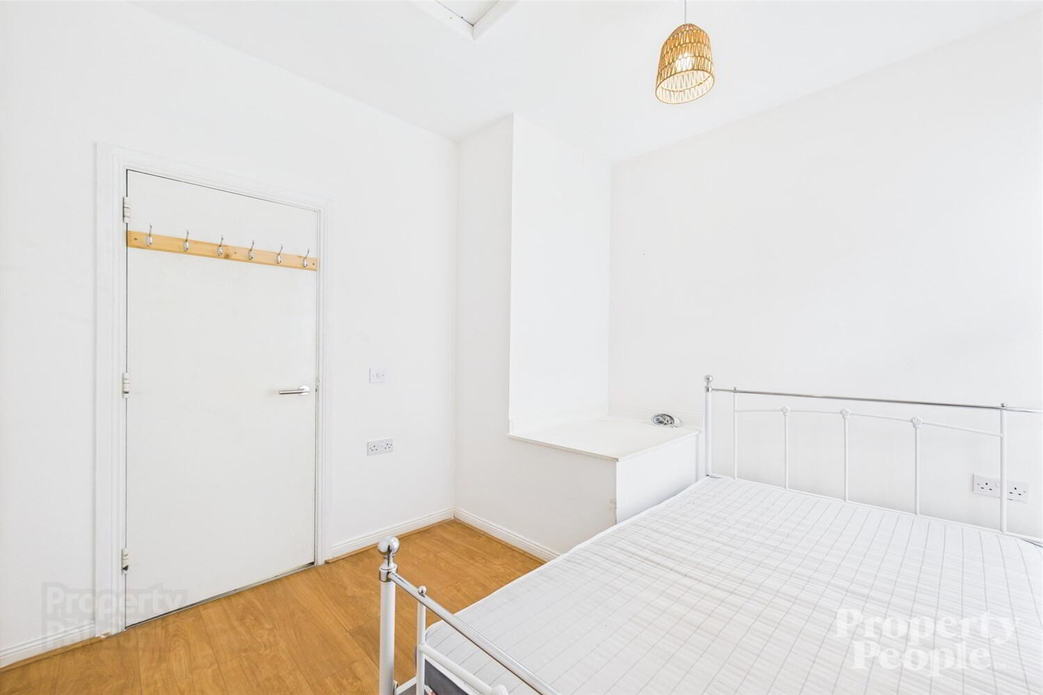 3, 3, Kinnaird Terrace 16 of 17