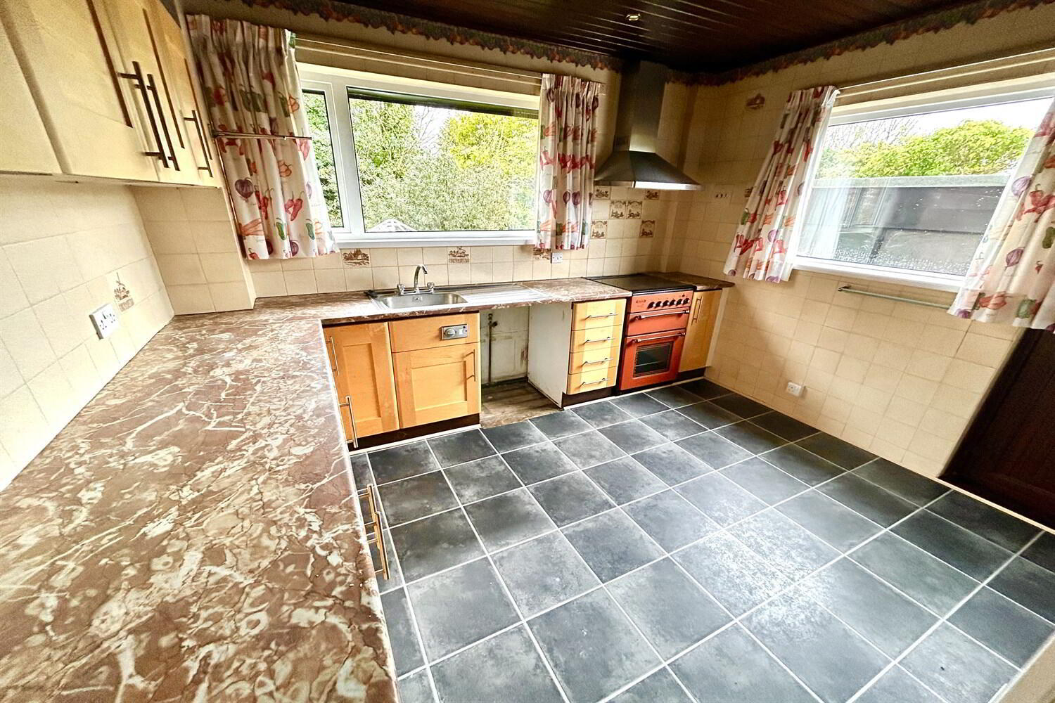 5 Chichester Court 7 of 17