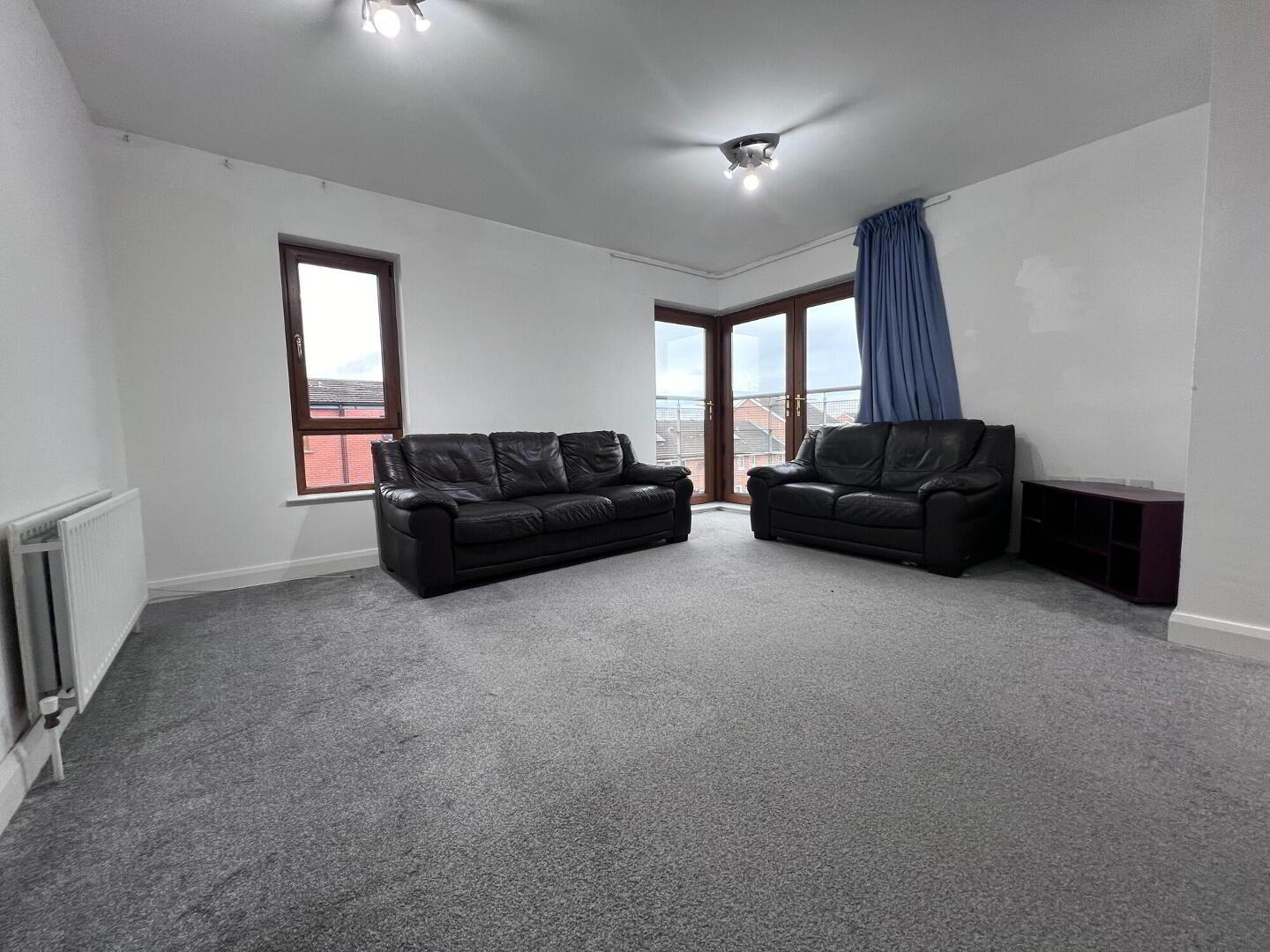 Apt 9, 5 Lord Street 3 of 8