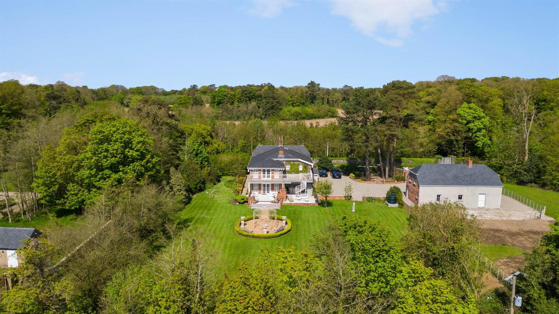 'Strawberry Cottage', 24 Ballyatwood Road