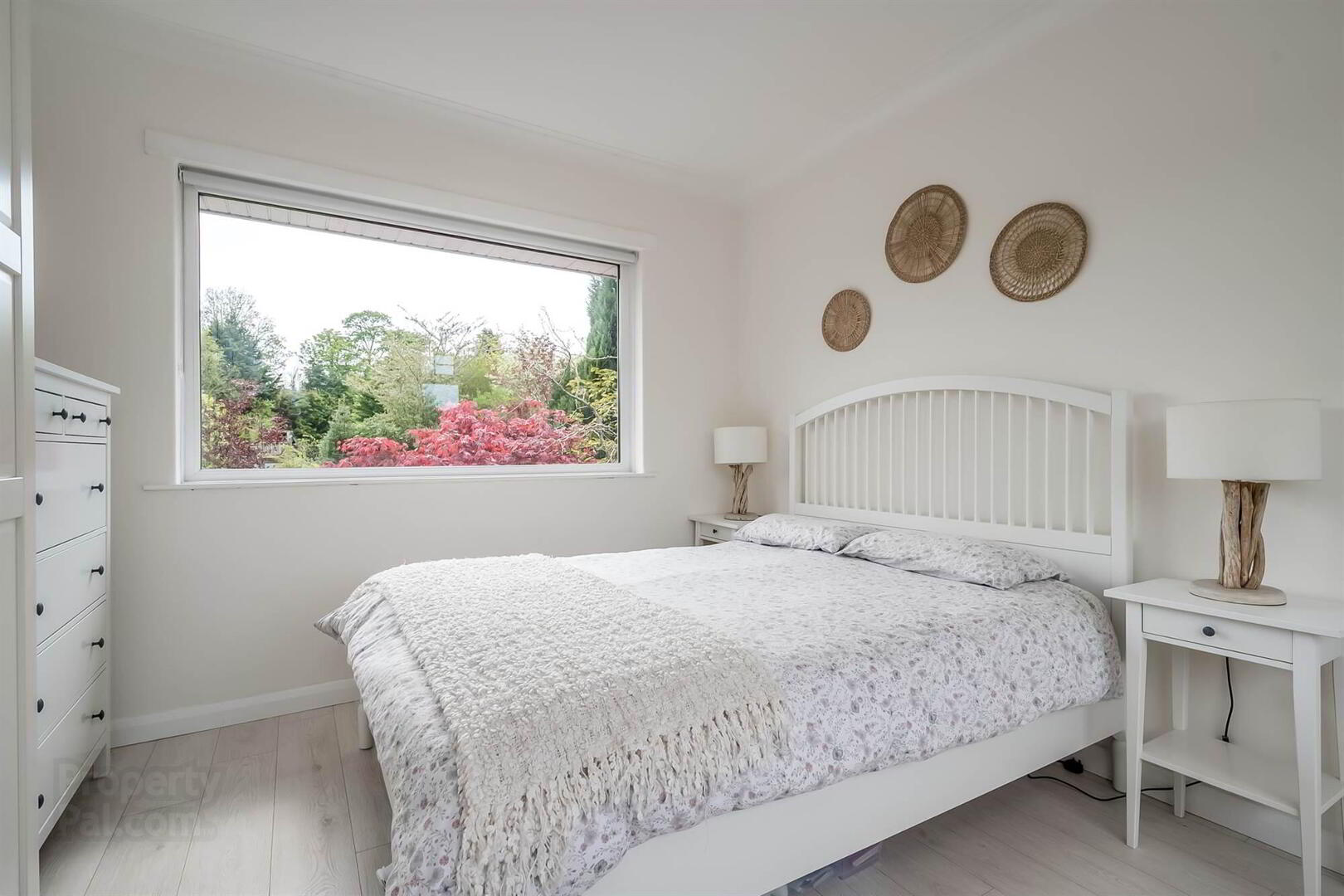69 Old Dundonald Road 21 of 32