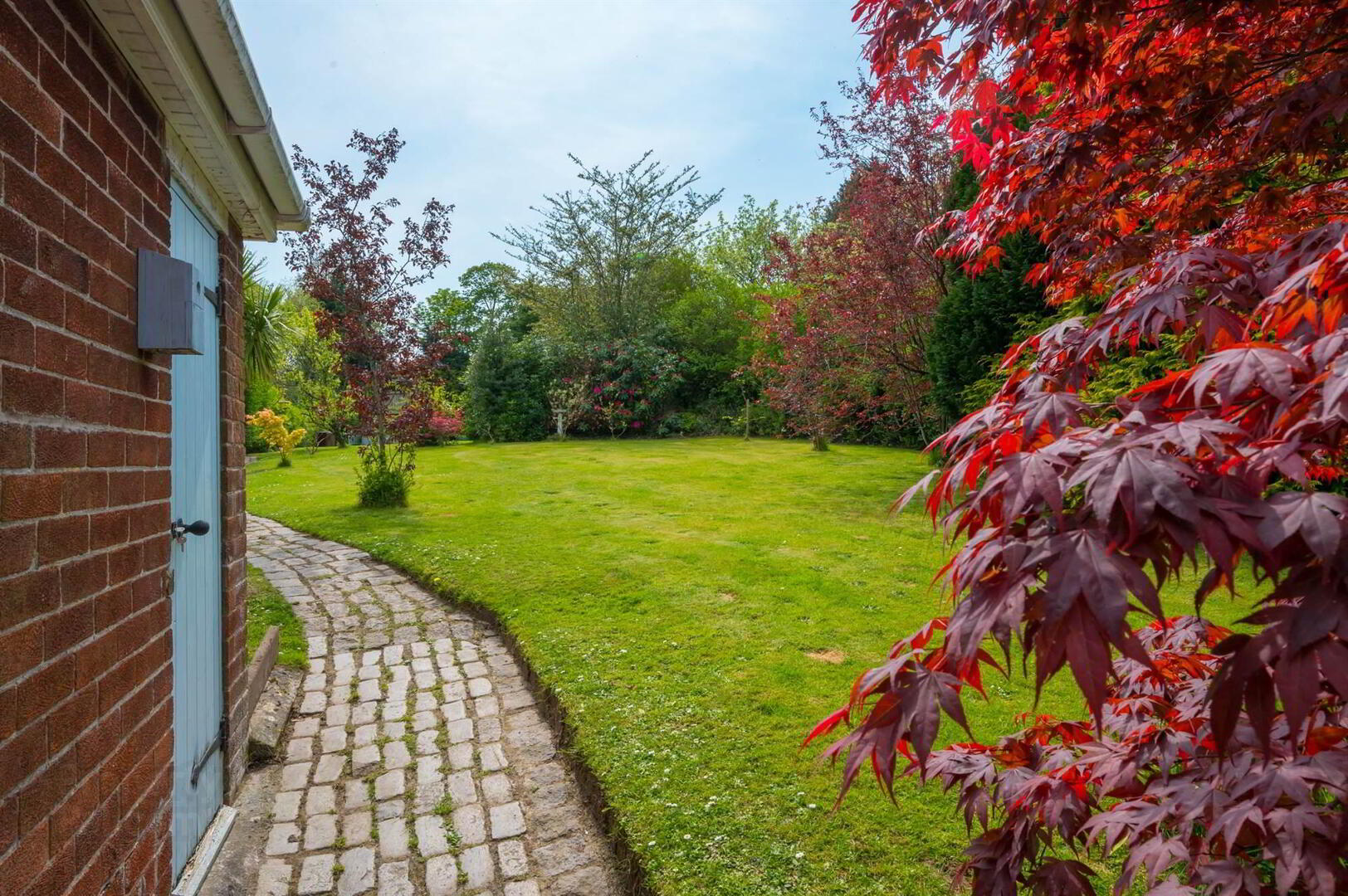 69 Old Dundonald Road 24 of 32