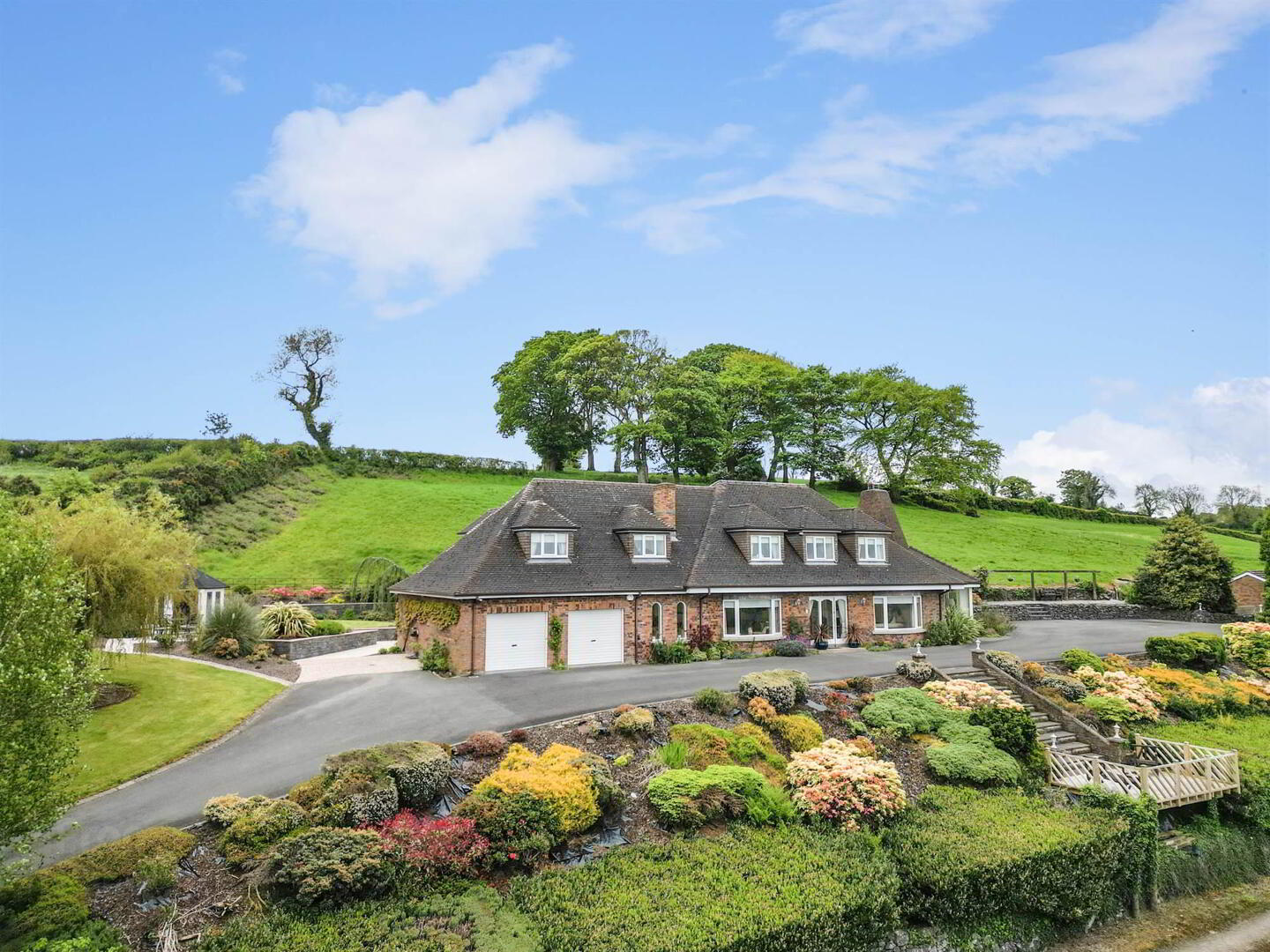 39 Ballycoan Road 2 of 34