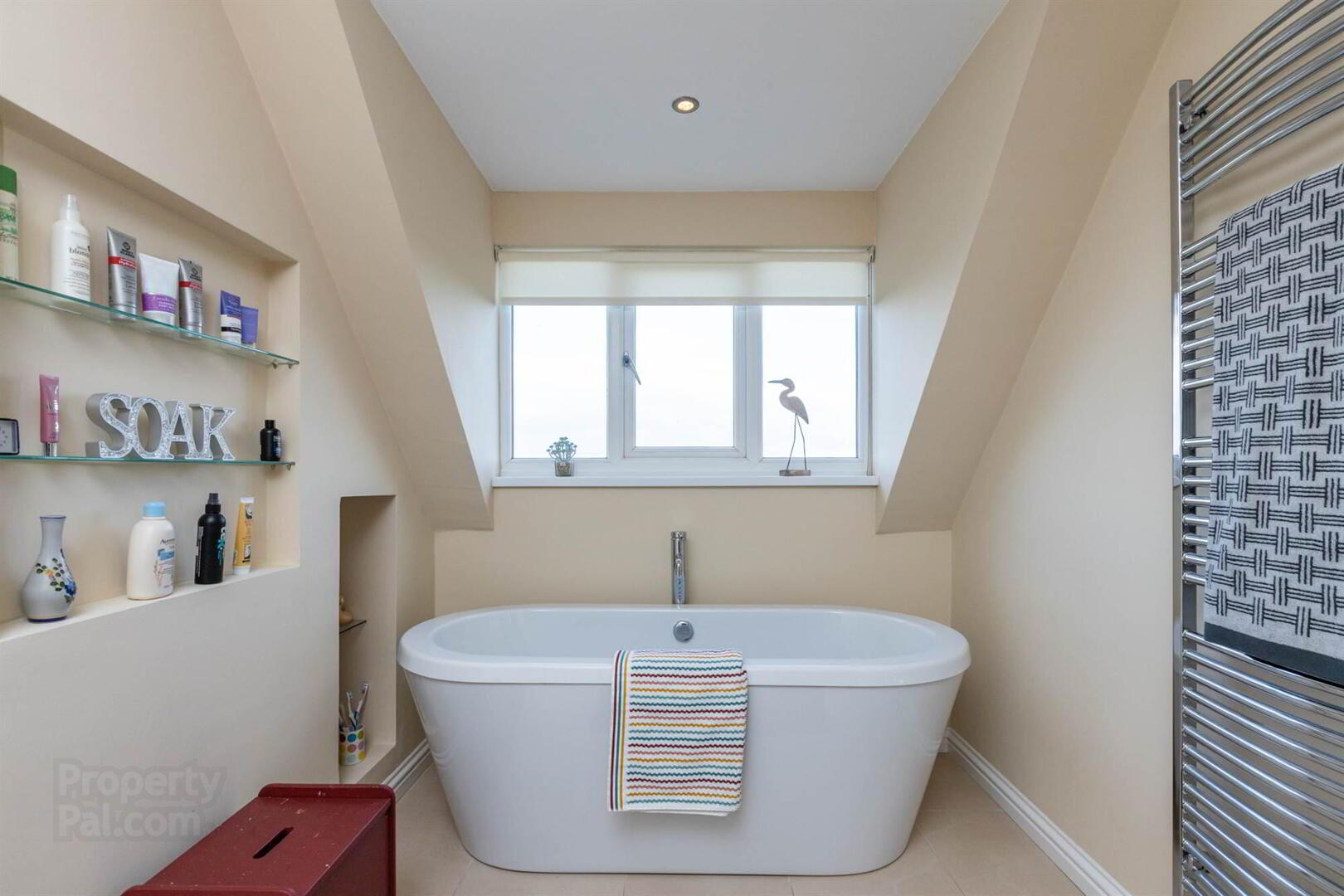 39 Ballycoan Road 14 of 34