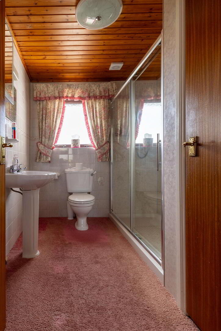 5 Millers Lane Crescent 13 of 22