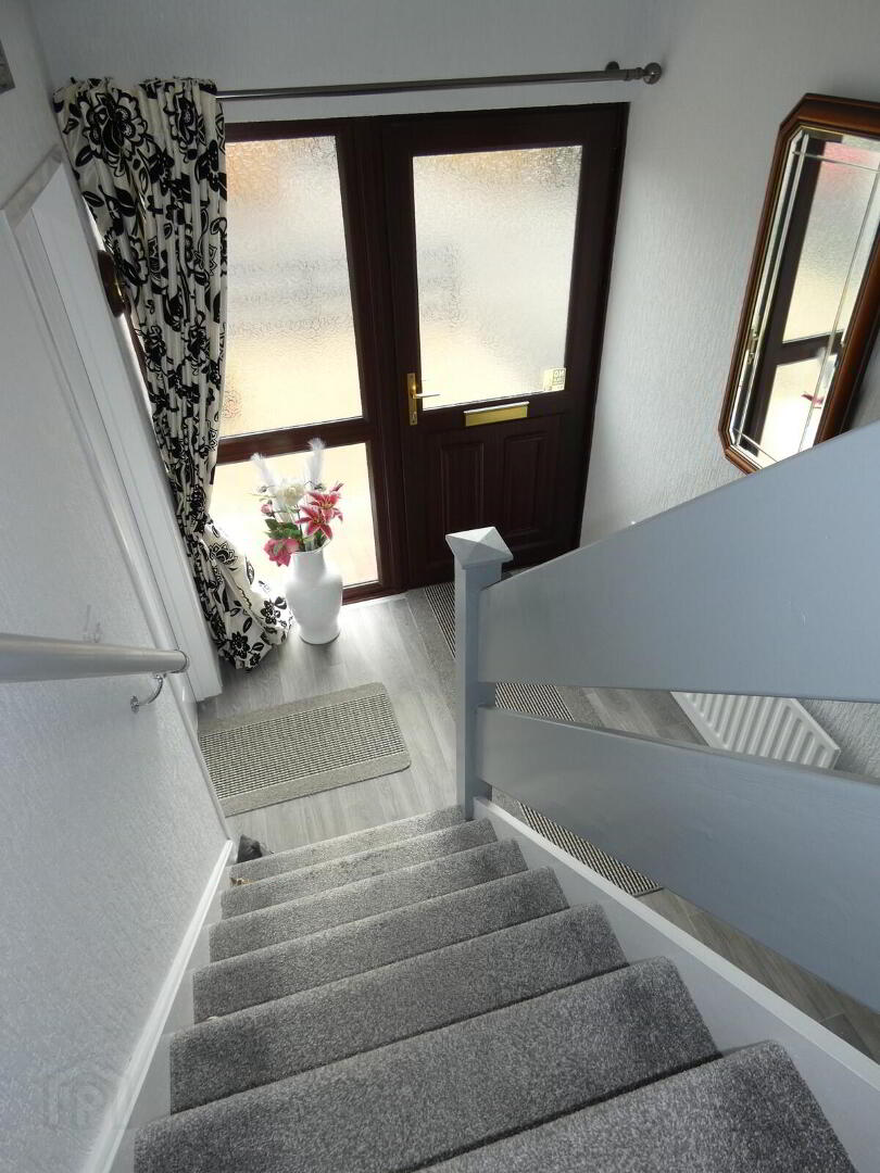 7 Eastburn Avenue 17 of 27