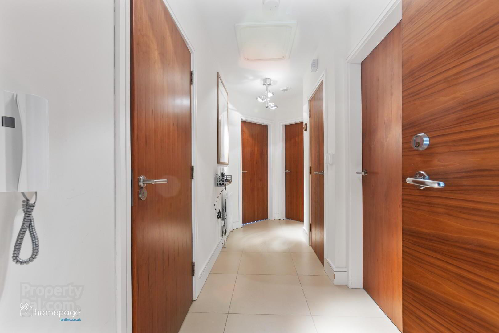 20 Bath Terrace Apartments 23 of 44