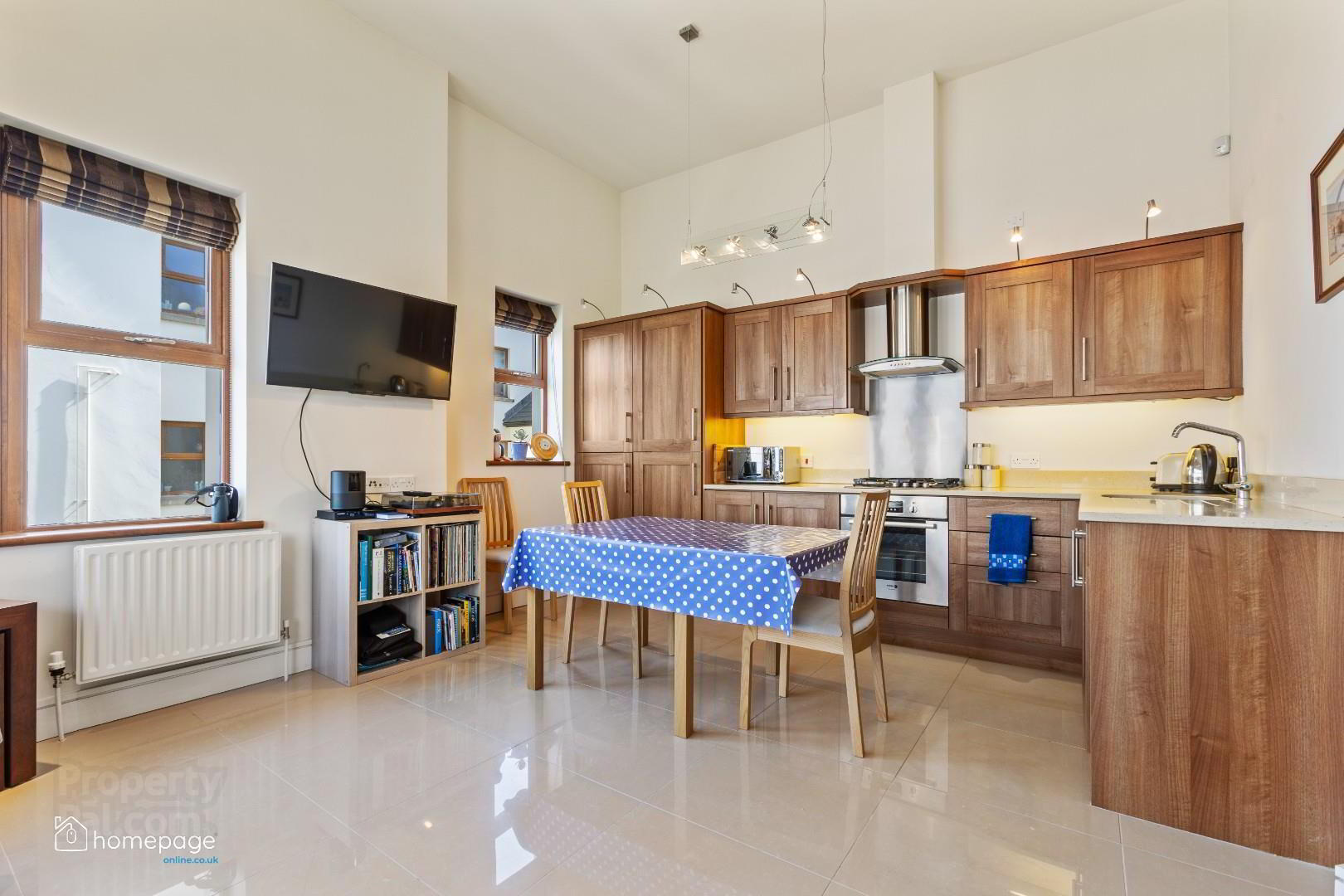 20 Bath Terrace Apartments 10 of 44