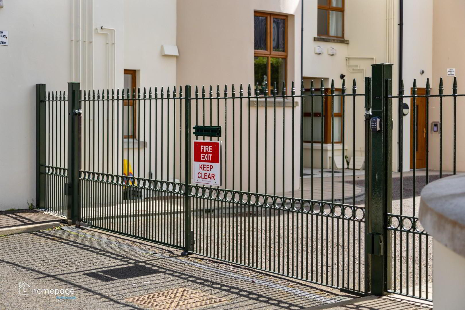 20 Bath Terrace Apartments 36 of 44