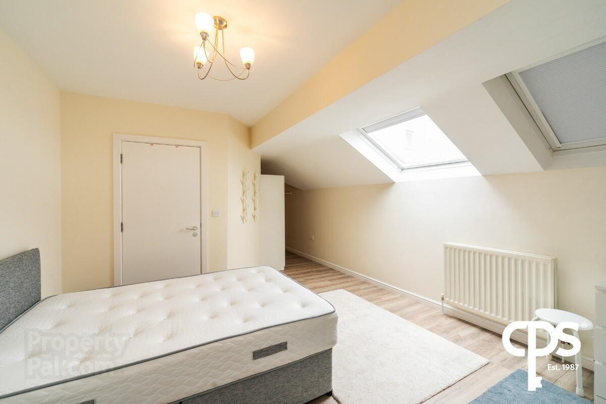 Apartment 17 College Gate ( Penthouse) 9 of 16