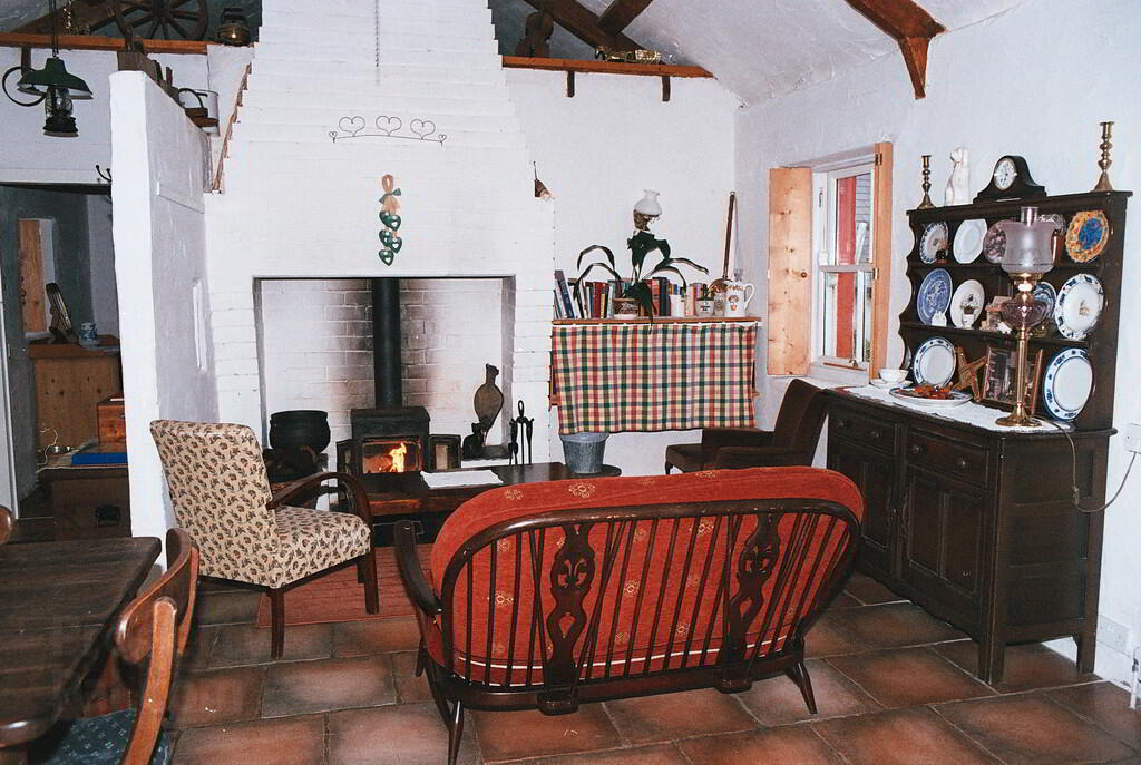 Annie's Cottage, 78a Cootehall Road