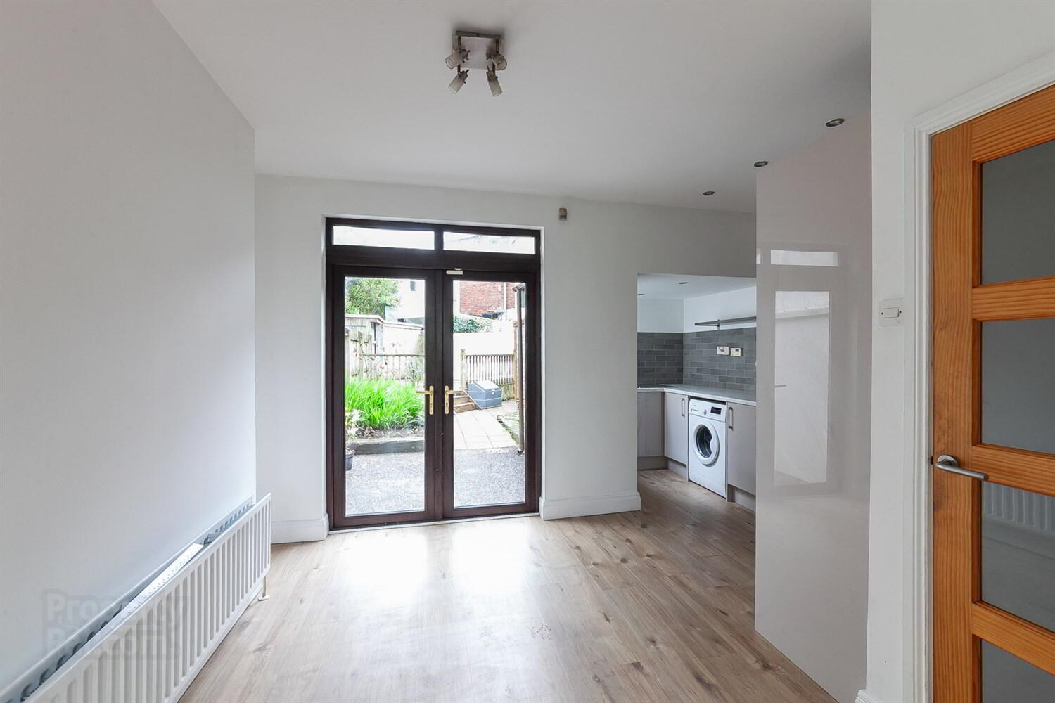 5 Marlborough Park North 6 of 16