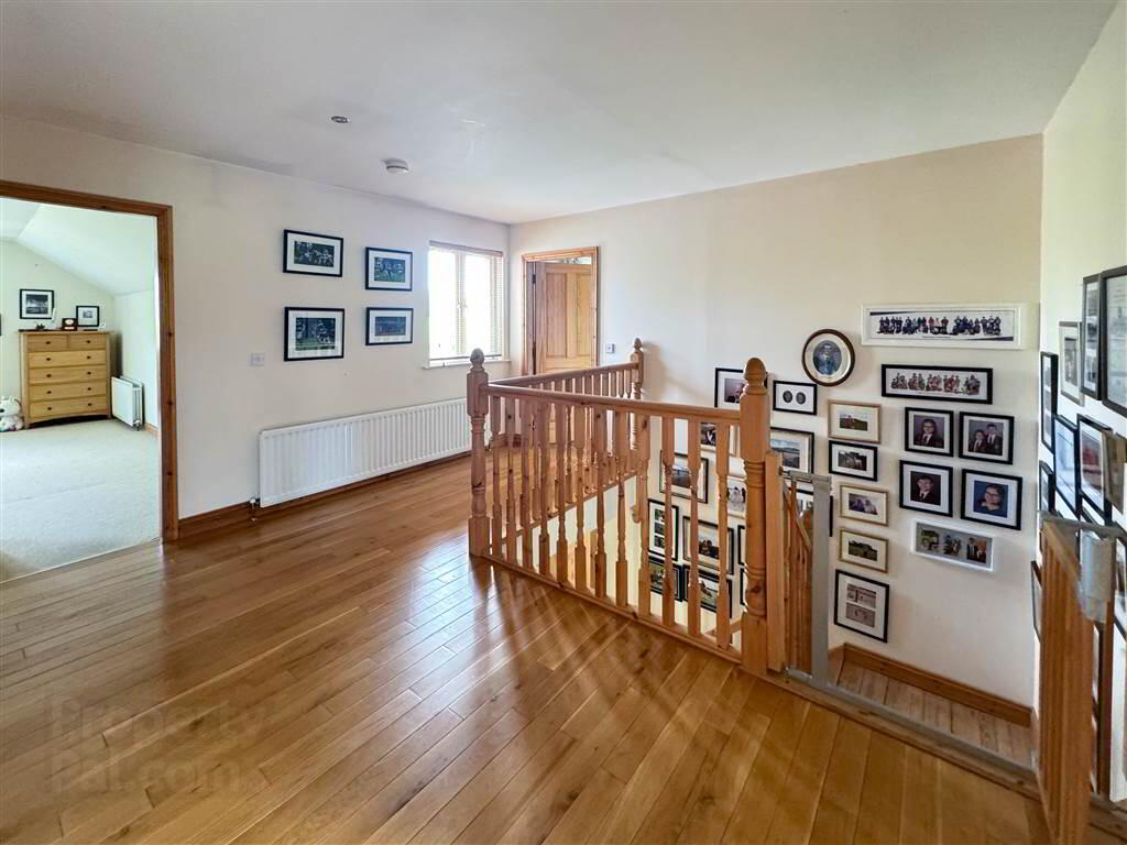 1 Tudor Brook 16 of 36