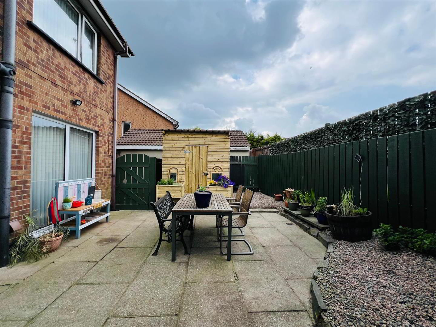 6 Brompton Court 18 of 21