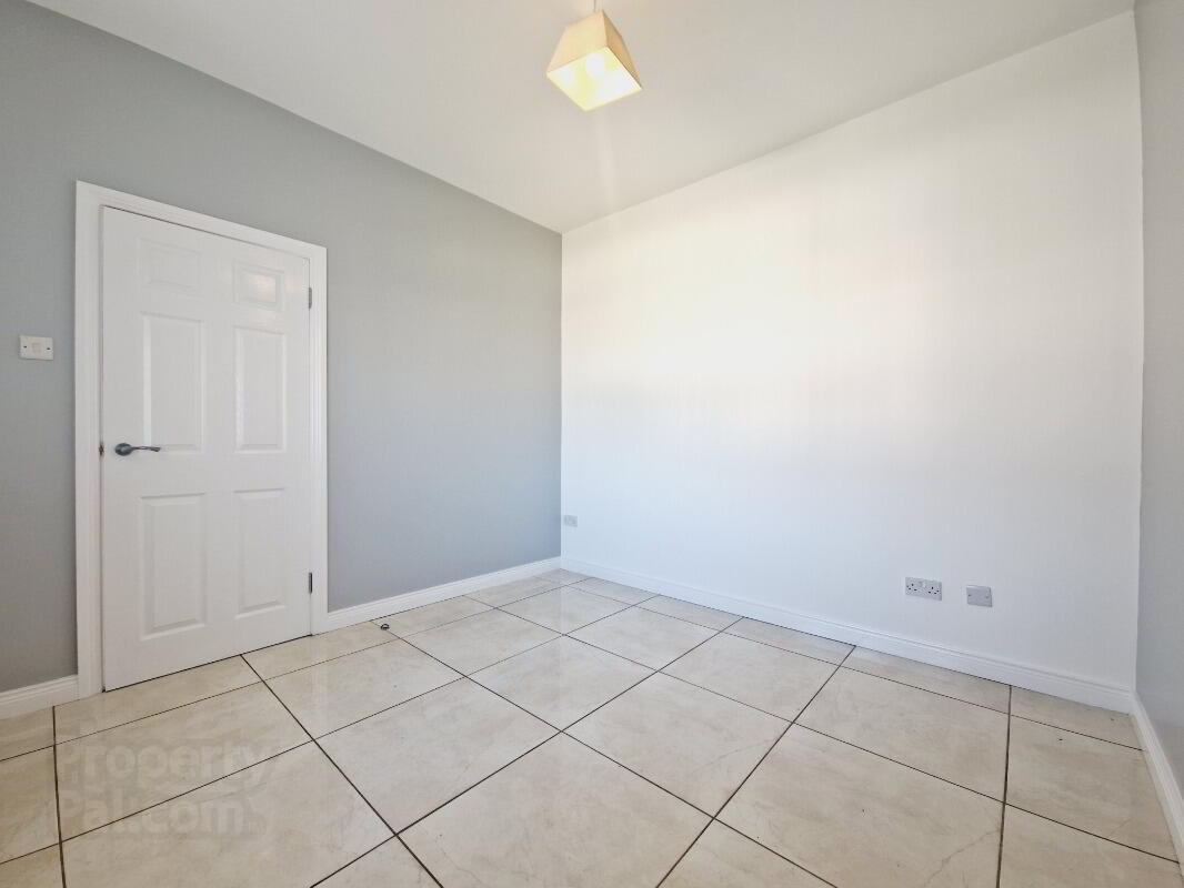 9 Ardmore Drive 9 of 17