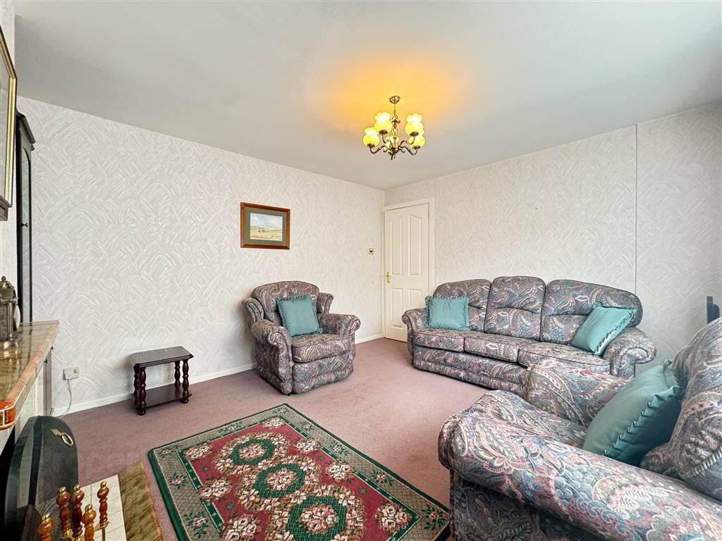63 Greenvale Park 4 of 21