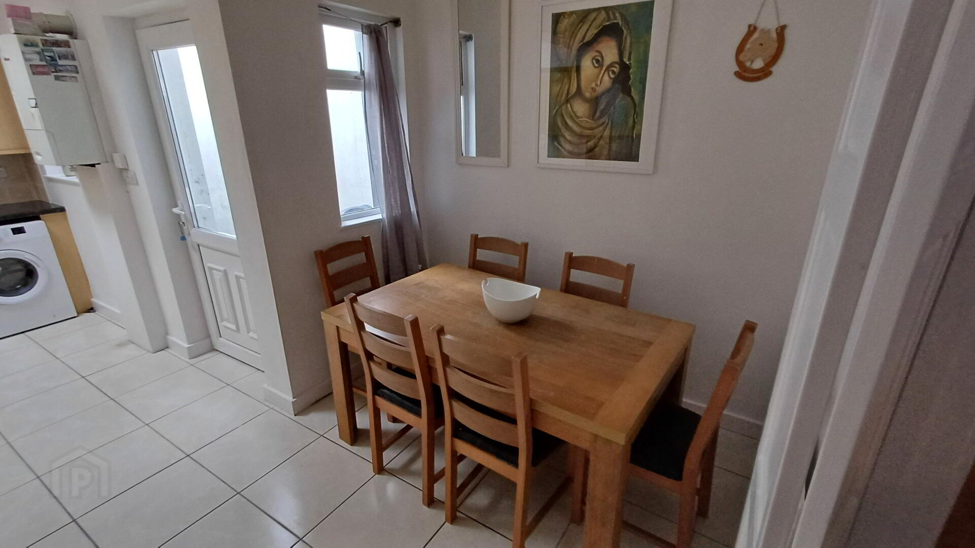 14 Brenda Street 5 of 8