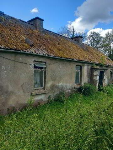 Cottage With, C. 0.59 Ac